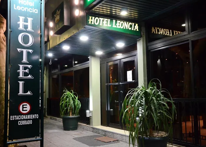 Colonia Del Sacramento Hoteles con Jacuzzi