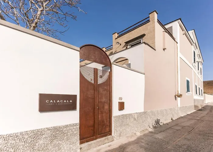 Procida Hotels mit Whirlpool