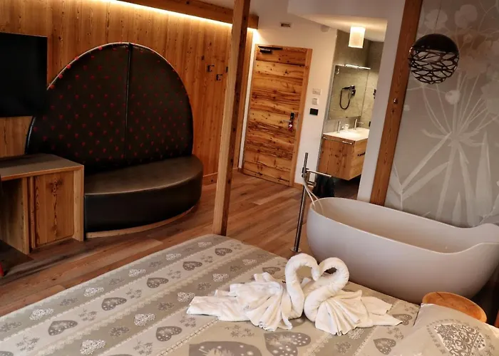 Malosco Hotel con Spa