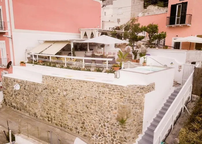 Ponza Hoteles con Jacuzzi