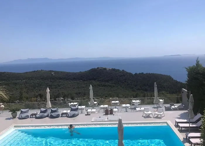 Dhërmi Hotell med Jacuzzi