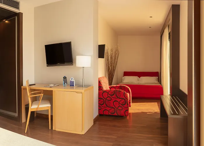 Peniscola Hotels With Jacuzzi in Room