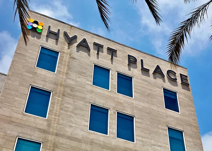 El Segundo Hotels mit Whirlpool
