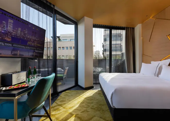 Tel Aviv Hotell med Jacuzzi