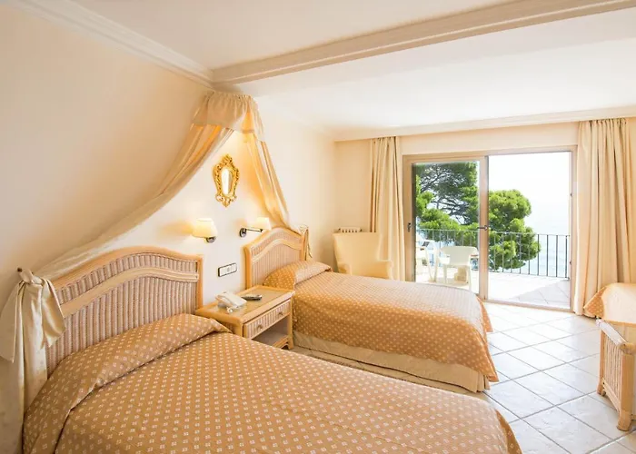 Hotels met Jacuzzi in Castell-Platja d'Aro