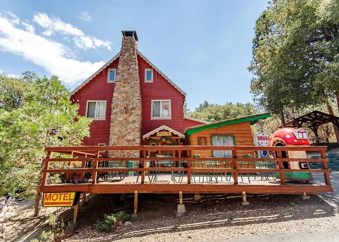 Idyllwild Hotels With Jacuzzi in Room