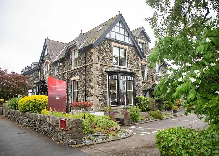 Hotels met Jacuzzi in Windermere