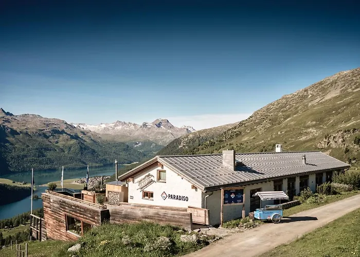Hotels met Jacuzzi in Sankt Moritz