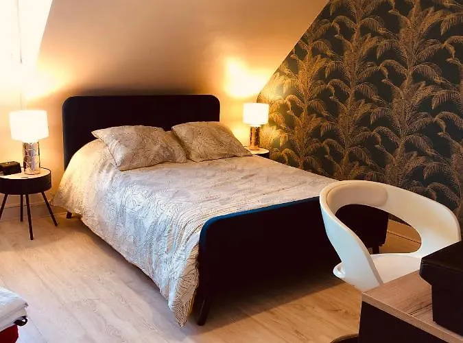 Le Mans Hotels mit Whirlpool