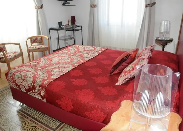 Hotels met Jacuzzi in La Maddalena (Sassari)