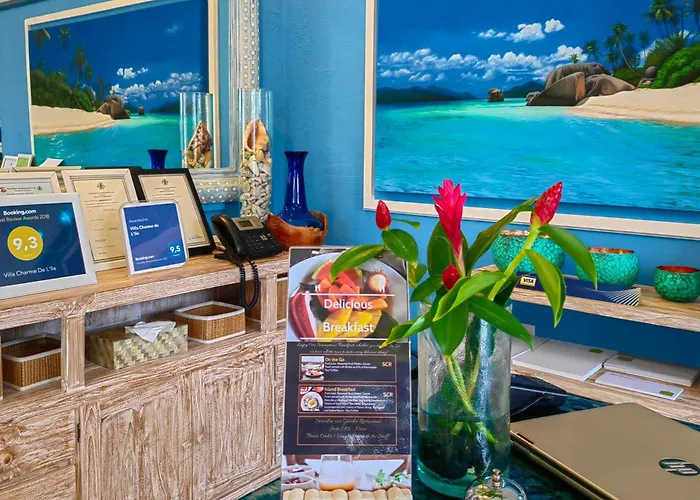 La Digue Hotell med Jacuzzi