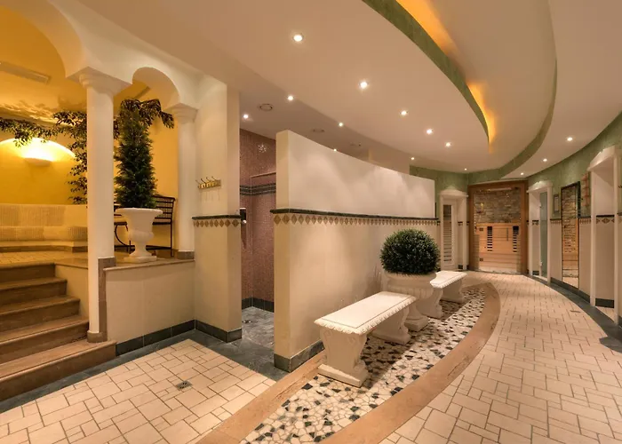 Sankt Anton am Arlberg Hotell med Jacuzzi