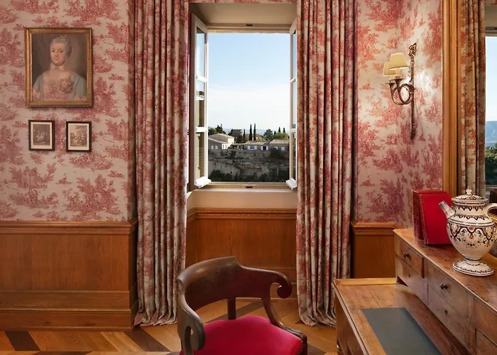 Gordes Hotel con Spa