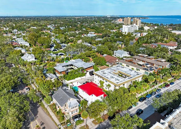 Sankt Petersburg Hotels mit Whirlpool