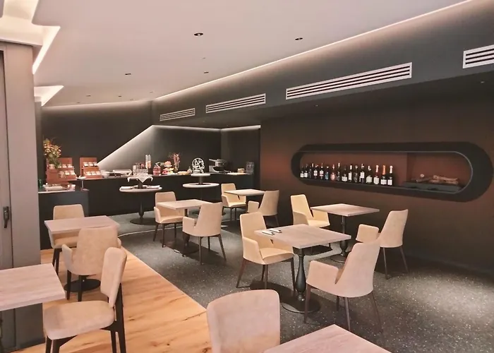 Torri Del Benaco Hotels mit Whirlpool