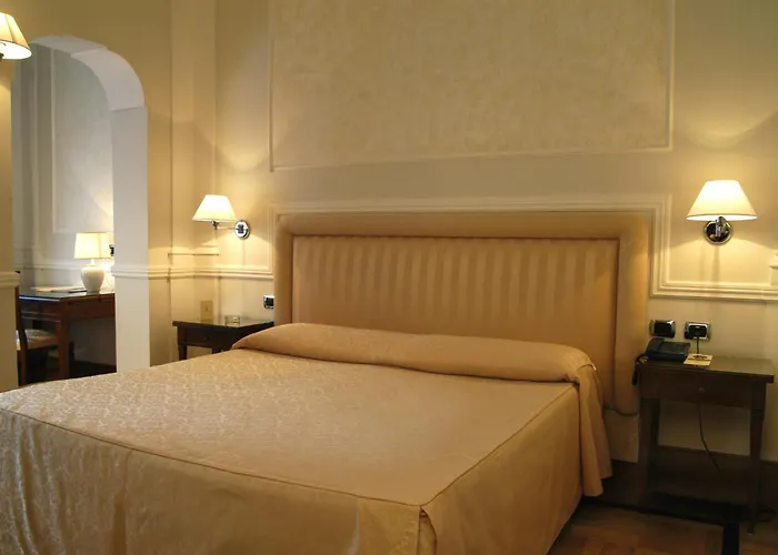 Frascati Hotell med Jacuzzi