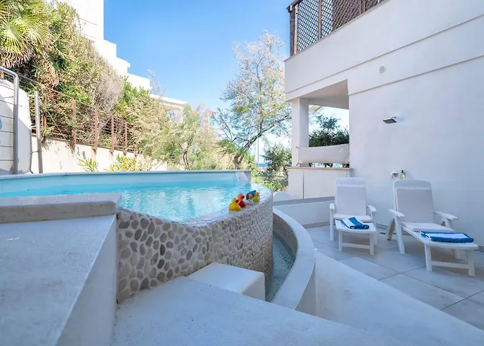 Hotels met Jacuzzi in Castelsardo