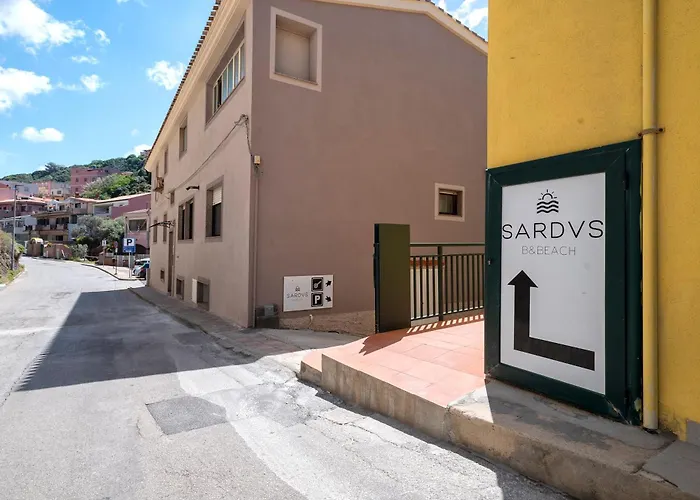 Castelsardo Hotell med Jacuzzi