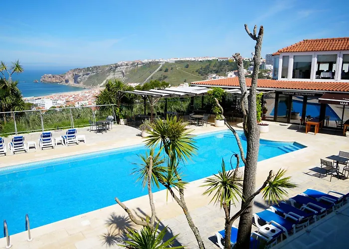 Hôtels Spa à Nazaré