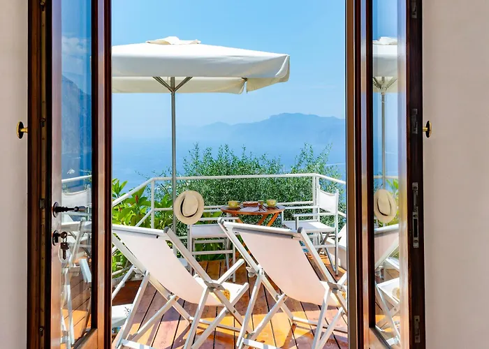 Hotels met Jacuzzi in Praiano