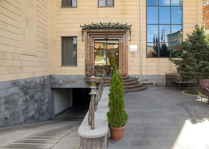 Erevan Hotel con Spa