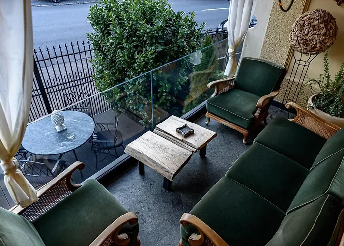 Deva Hotels mit Whirlpool