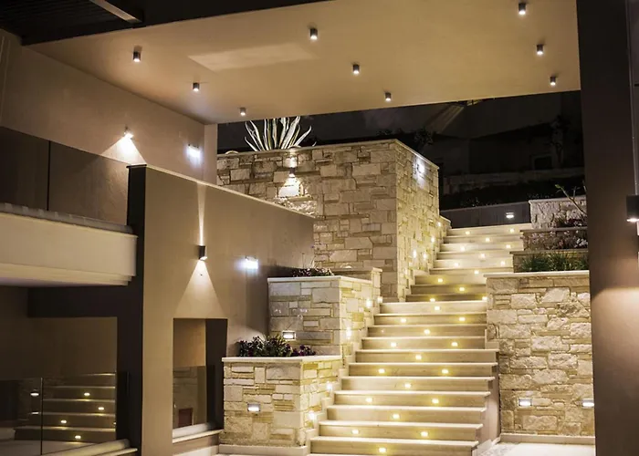 Stalós Hotell med Jacuzzi