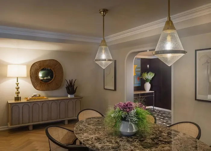Santa Monica Hotels mit Whirlpool