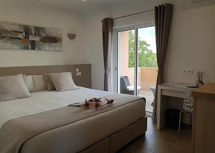 Armação de Pêra Hotels mit Whirlpool