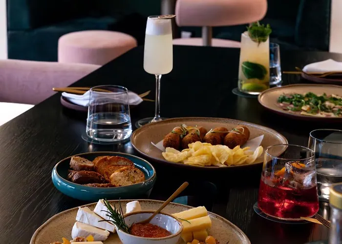 Lisboa Hotell med Jacuzzi