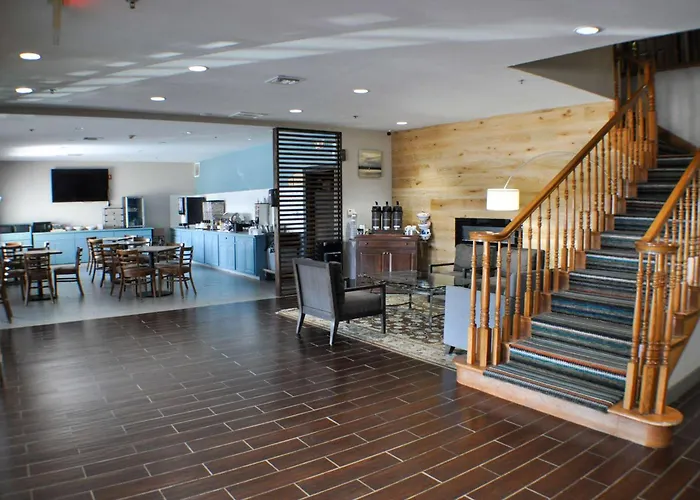 Topeka Hotels With Jacuzzi in Room