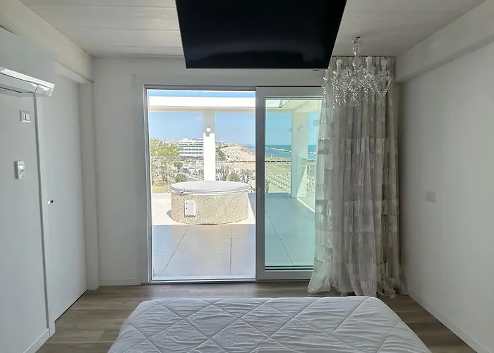 Bellaria-Igea Marina Hotels mit Whirlpool