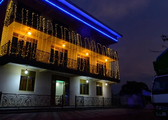 Jinja Hotels mit Whirlpool