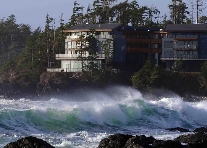 VANCOUVER ISLAND Spa Hotels