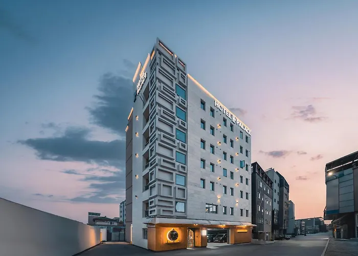Hotels met Jacuzzi in Gyeongju