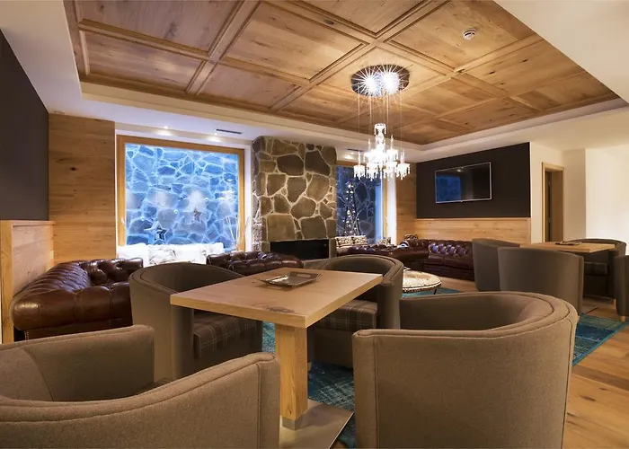Campitello di Fassa Hotel con Spa