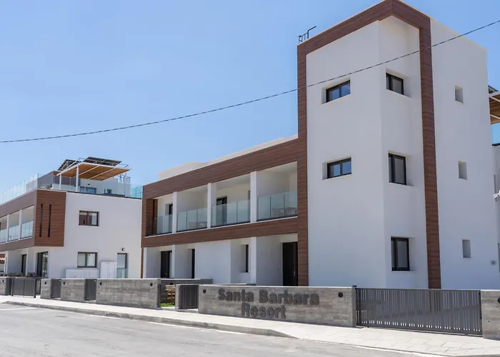 Wellness Hotels in Polis
