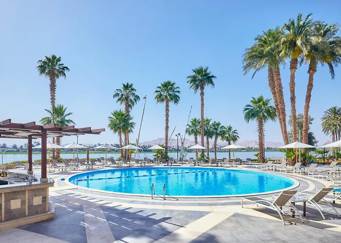 Luxor Hotel con Spa