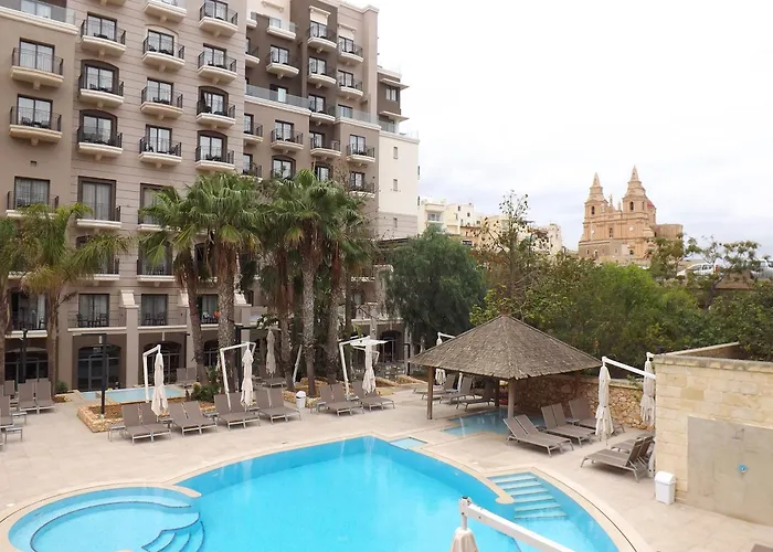 Hotels met Jacuzzi in Mellieħa