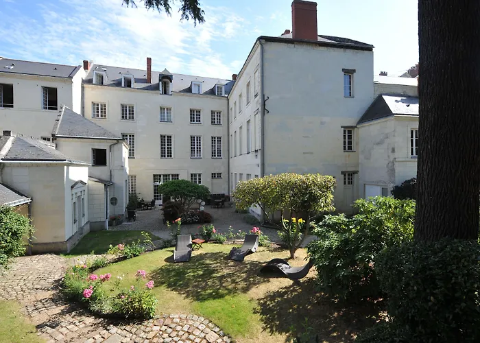 Hôtels Spa à Chinon