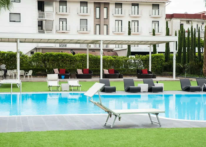 Qualiano Hotel con Jacuzzi