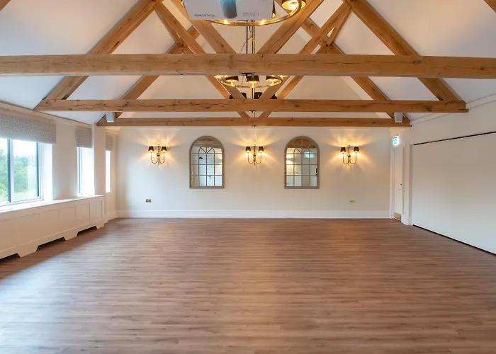 Crawley (West Sussex) Spa Hotels