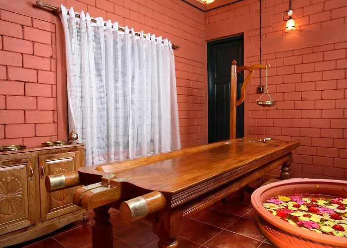Kumarakom Hotell med Jacuzzi