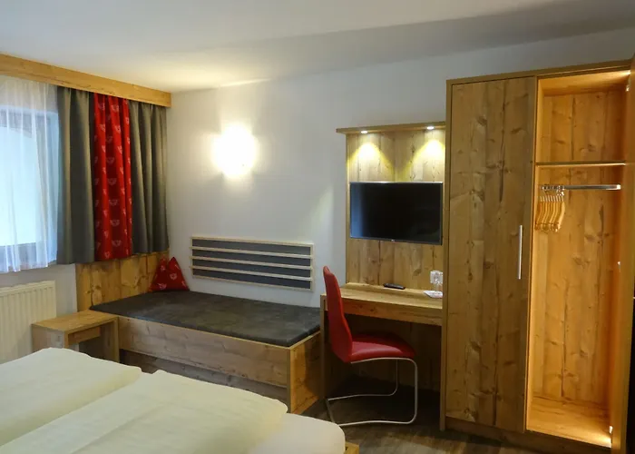 St. Leonhard im Pitztal Hotels mit Whirlpool