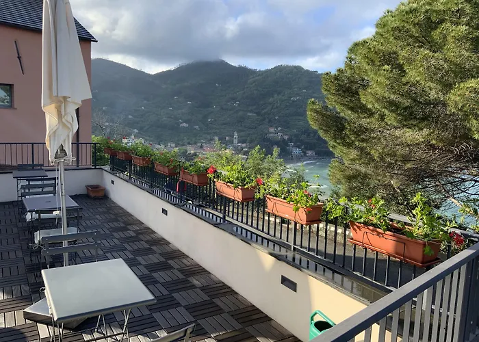 Levanto Hotels mit Whirlpool