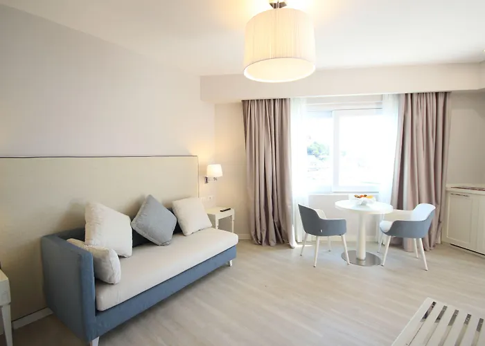 Sassetta Hotel con Spa