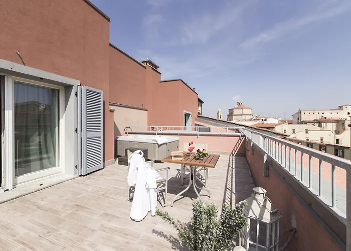 Livorno Hotels mit Whirlpool