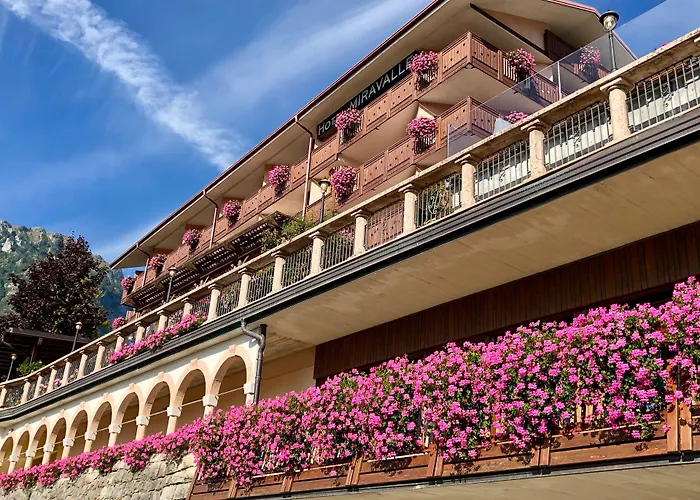 San Lorenzo Dorsino Hotel con Jacuzzi