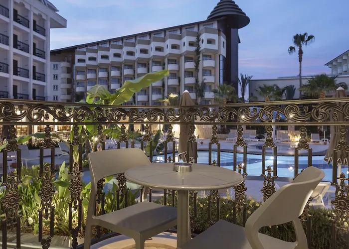 Hotels met Jacuzzi in Konaklı