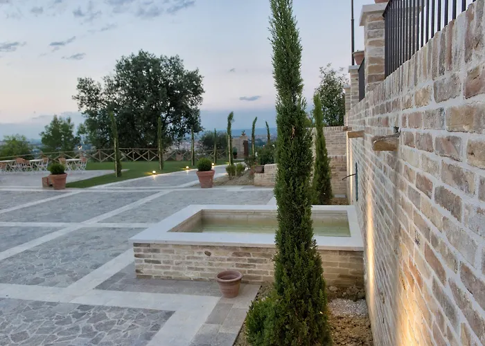 Alba Adriatica Hotels mit Whirlpool